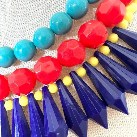 Yellow beaded red and green and blue statement necklace - Picture 5 of 7